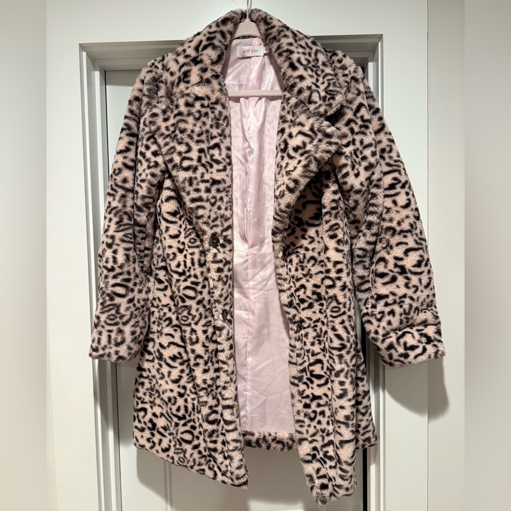 Chic Leopard Print Teddy Jacket